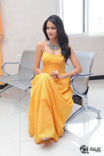 Lavanya-Tripathi-At-Srirastu-Subhamastu-Movie-1st-Song-Launch